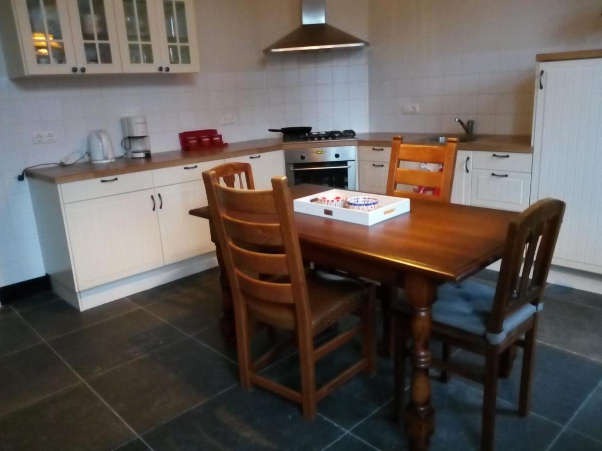 Vakantiehuis In Het Voorhuis Dommelen Extérieur photo