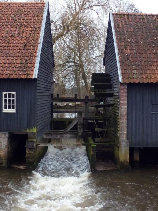Vakantiehuis In Het Voorhuis Dommelen Extérieur photo